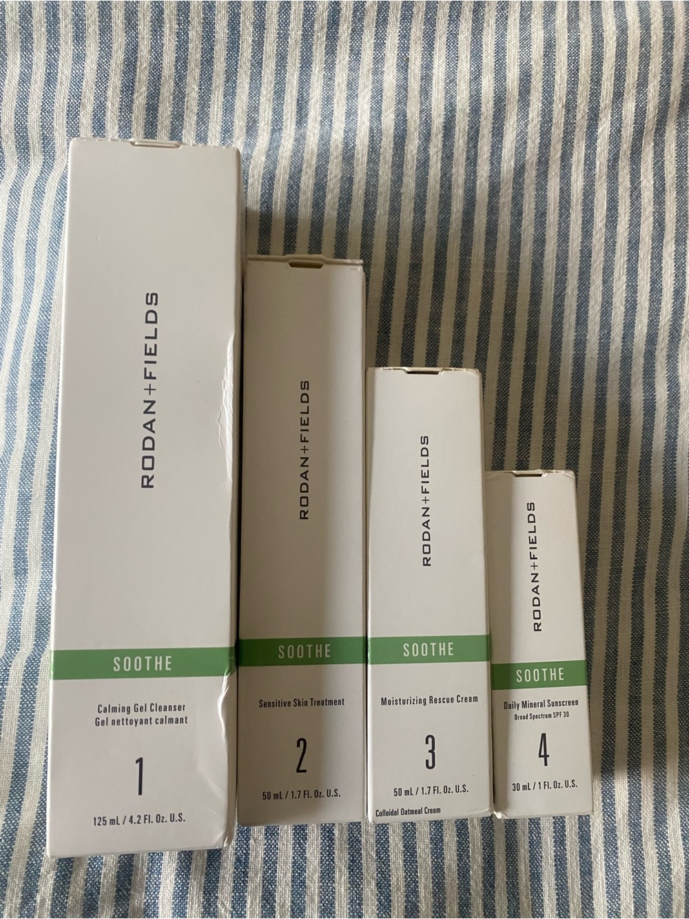 Rodan + Fields Soothe Set — White with Green Accents